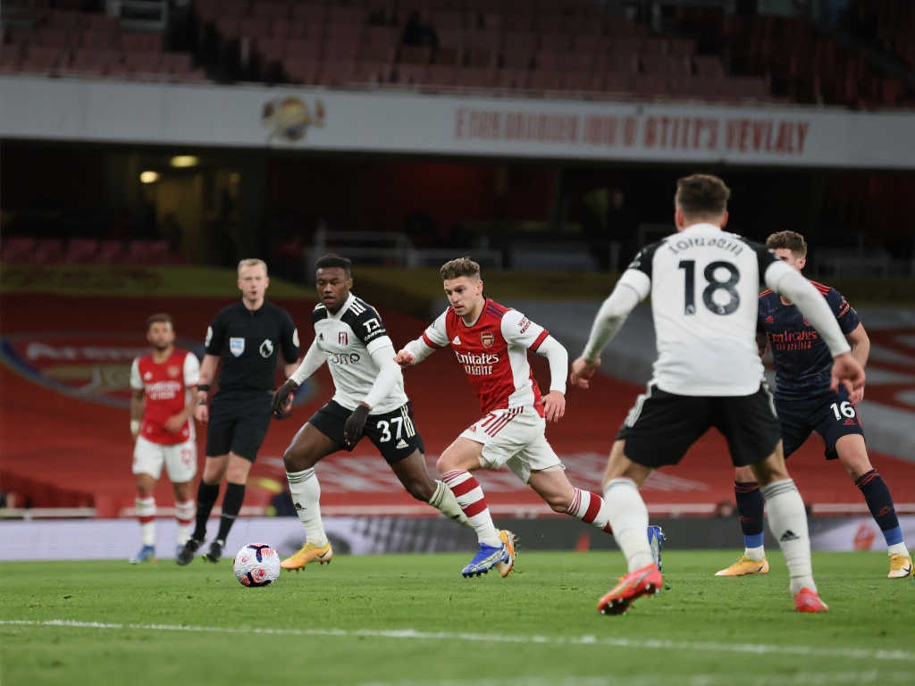 老少都能打！皇马离谱1战：19岁小将2球+拿10分39岁老汉13年1球.